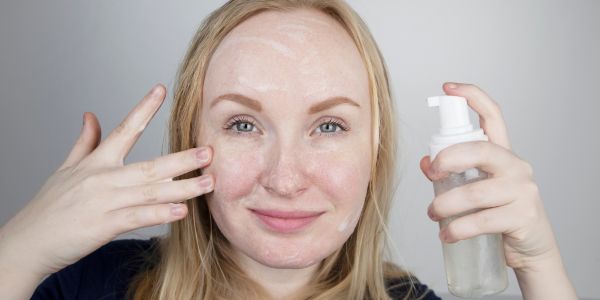 Organic Face Cleanser for Dry Skin: Reveal Nourished Radiance