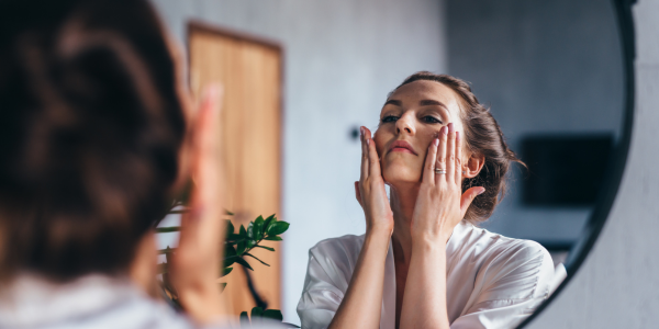 Plant-Based Solutions for Fine Lines and Dark Circles