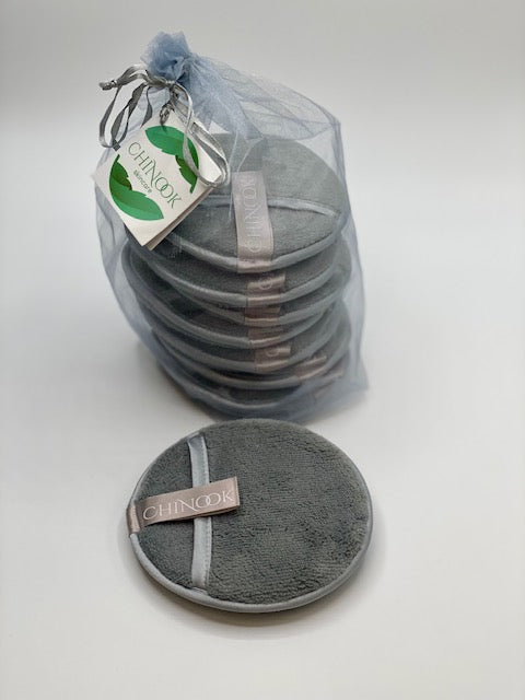 The Chinook Cleansing Sponge ~ Large Grey