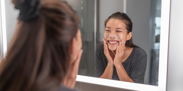 Effective Ways to Control Oily Skin and Care for Pores